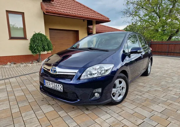 poddębice Toyota Auris cena 41900 przebieg: 139000, rok produkcji 2011 z Poddębice